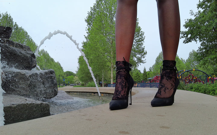 Luxe Lace Floral Black Ankle Socks |MHYK