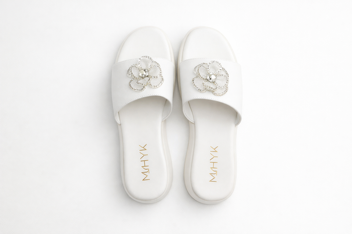 Island Bloom- White Floral Slide Sandal